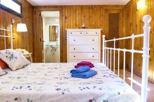 Alzina Villa 5 bedrooms with pool in Sa Coma Bunyola at the foot of the Sierra de Tramuntana but close to Palma