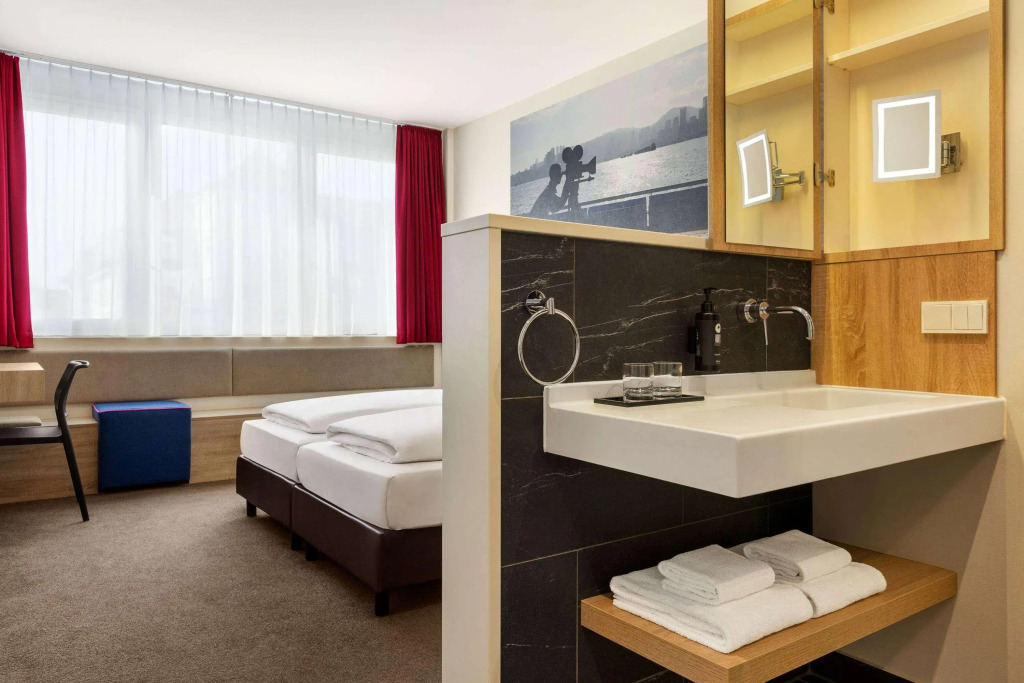 City Hotel MAX Munich West
