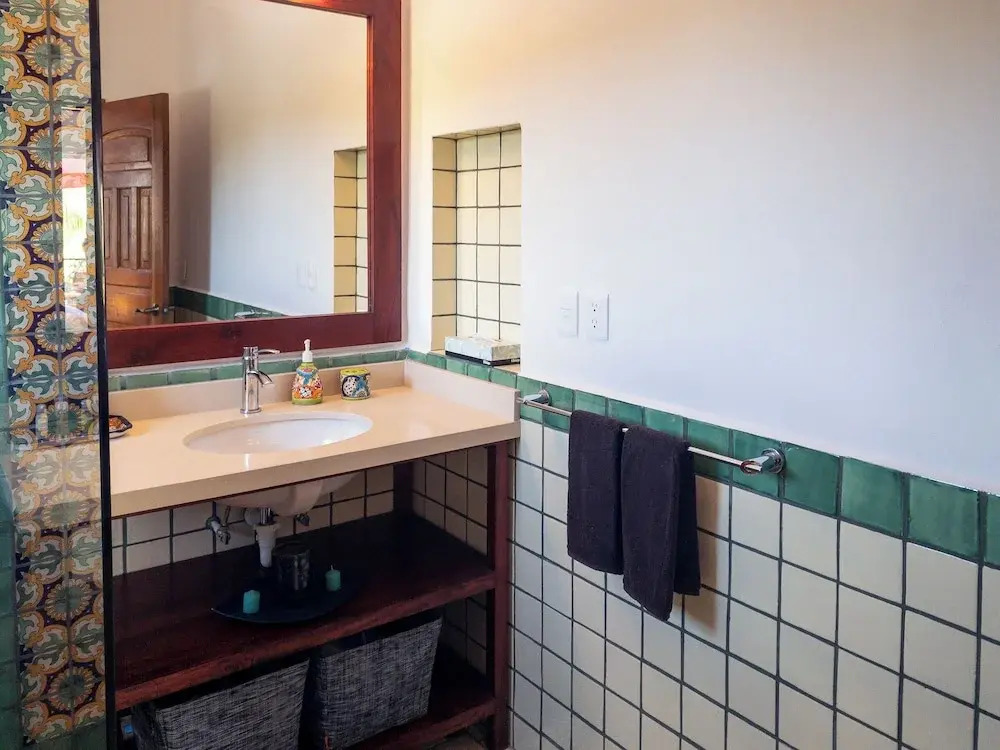 Casa Zarah - Hacienda Family Home - Pool and 2-Block to Beach