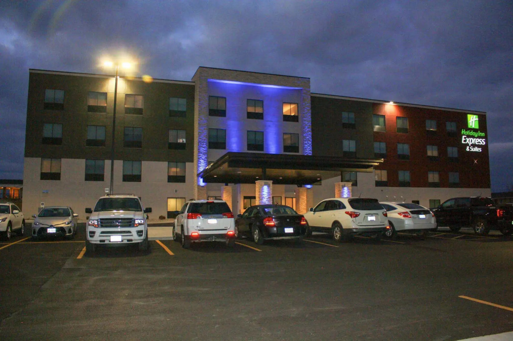 Holiday Inn Express & Suites - Kirksville - University Area by IHG