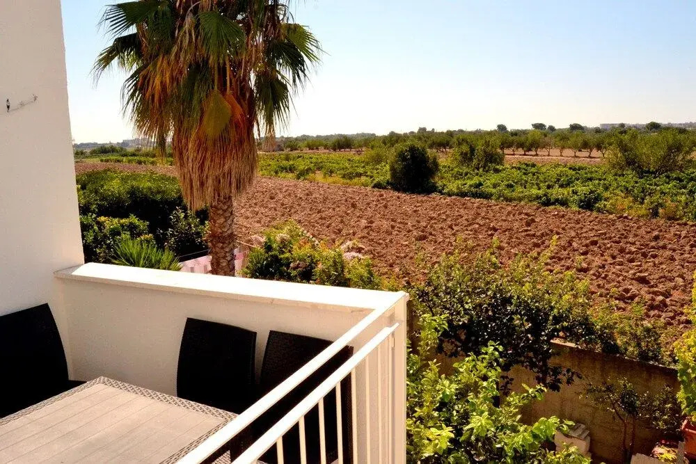 SunWine Bed & Breakfast