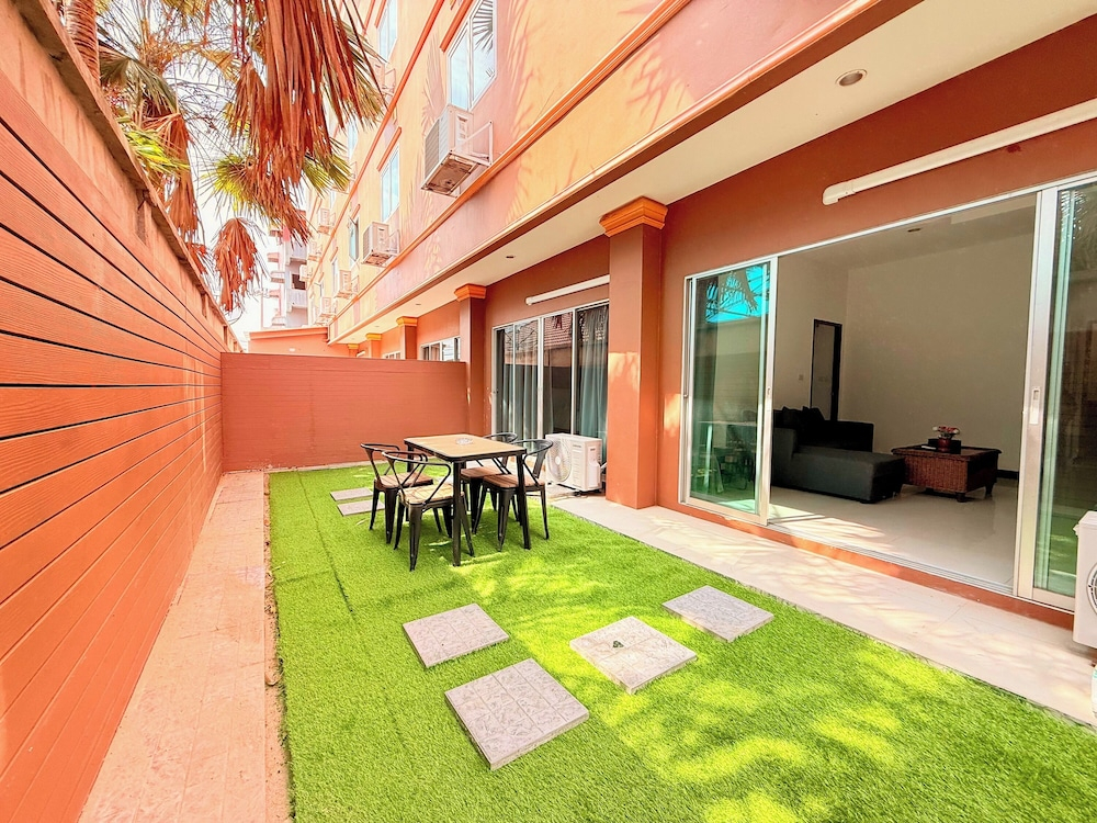 T8 Exclusive Boutique Pattaya Hotel