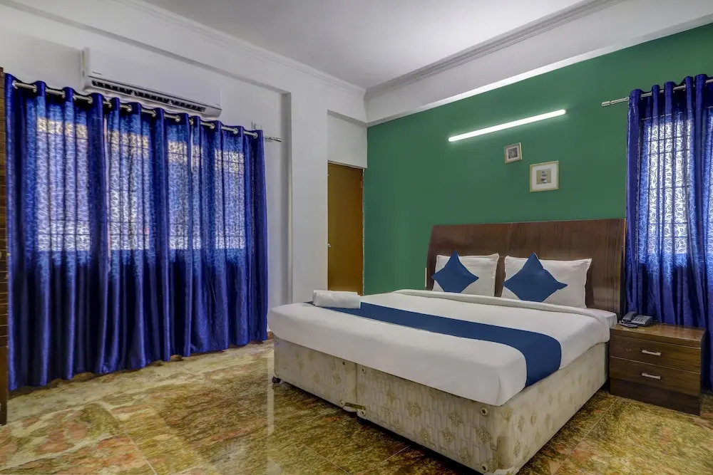 INR Suites - Hitech City