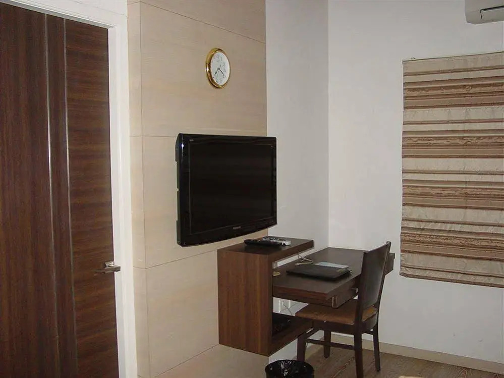 Executive Comfort T. Nagar