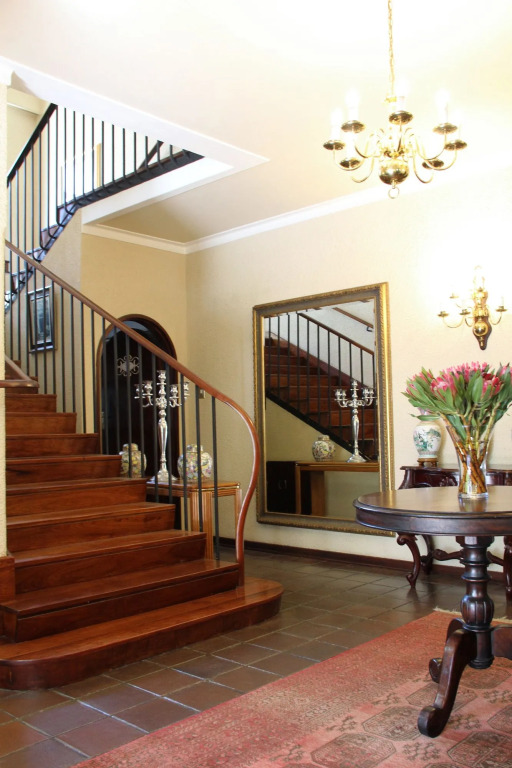 Sheppard Boutique Hotel