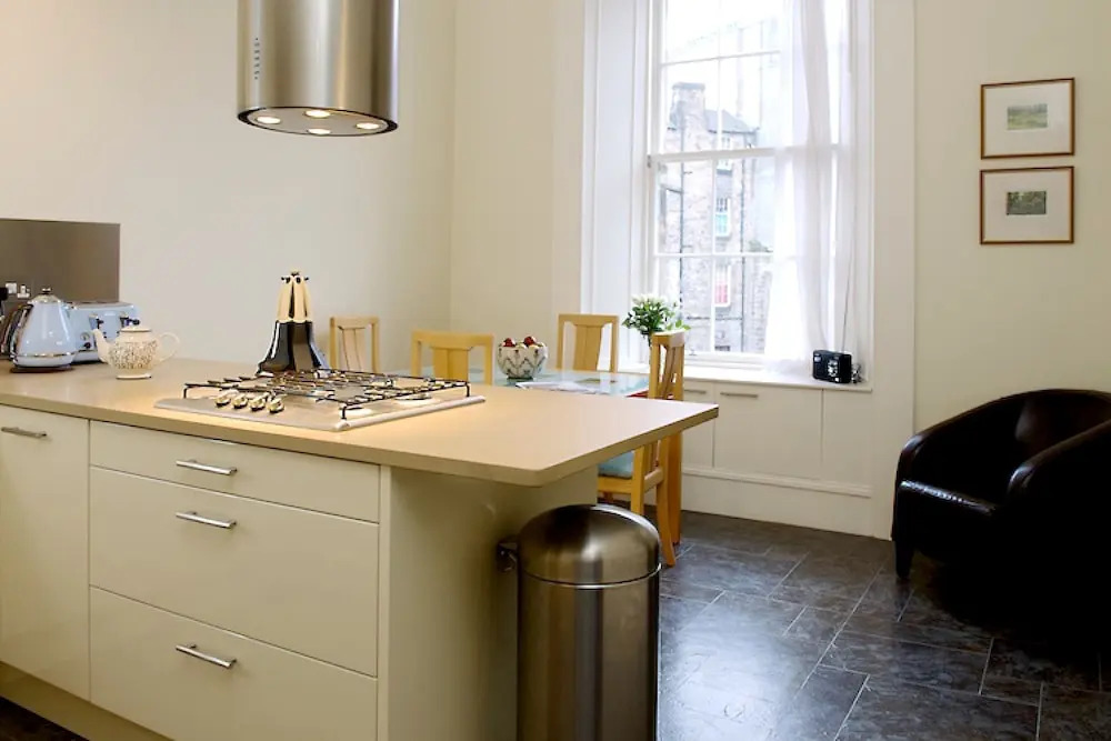 Luxury Central Old Town Suite Edinburgh