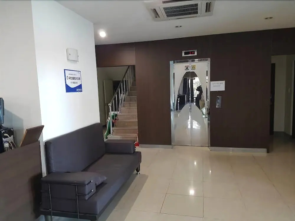 Pine Beach Condotel