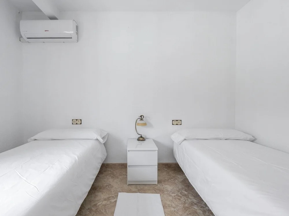 Simplistic Apartment in Ubeda near Clock Tower