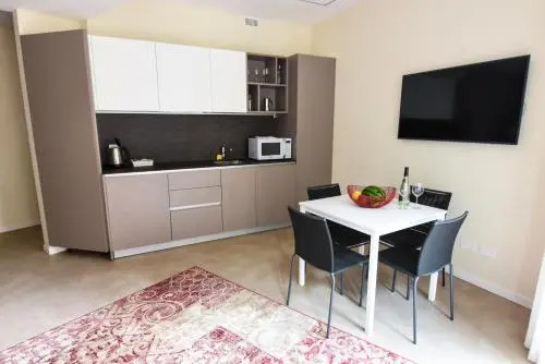 3 Amici Suites