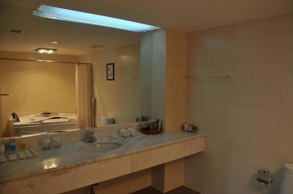 Beijing Yantai Mountain Business Club