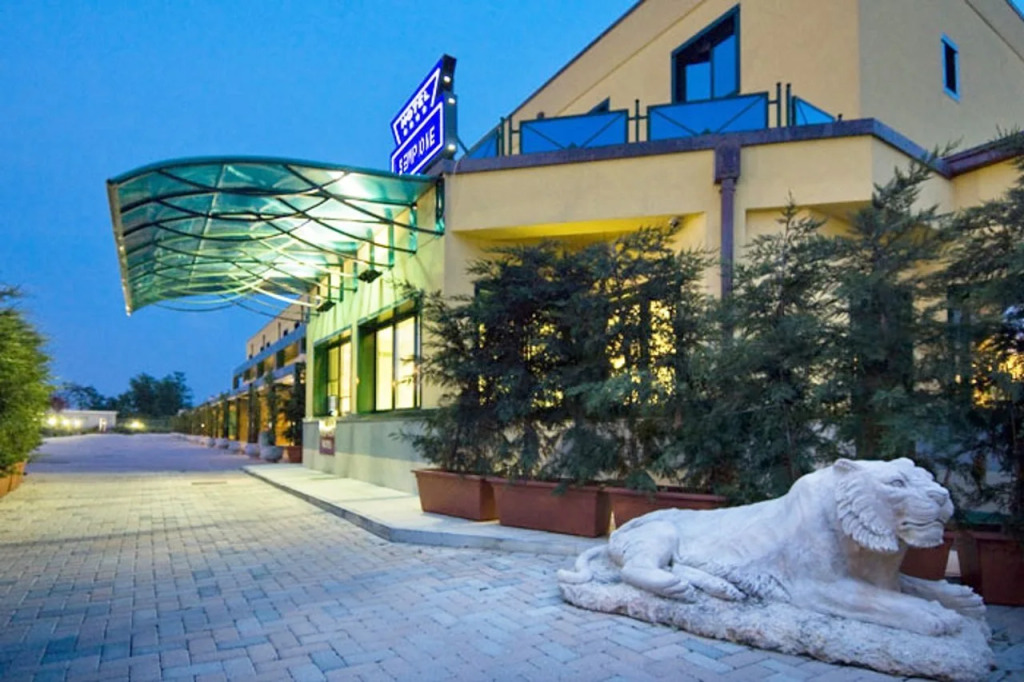 The Market Urban Hotel