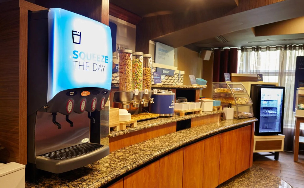 Holiday Inn Express Hotel & Suites Vineland Millville by IHG