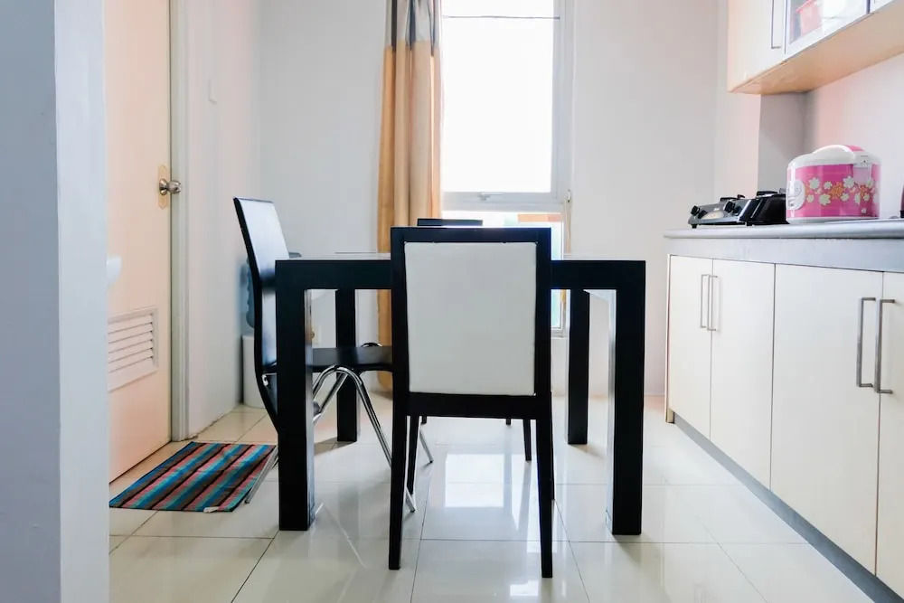 Simply And Comfy Studio Room At The Habitat Apartment