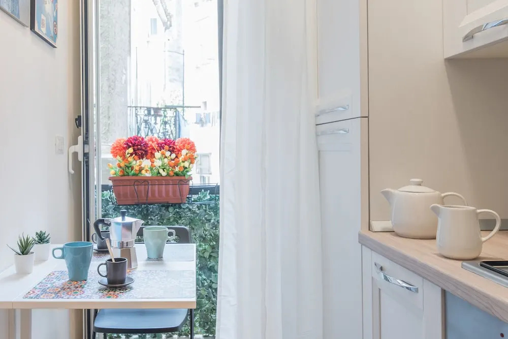 Neapolitan Suites