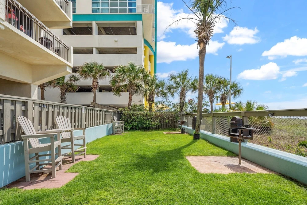 Shoreham Towers 2c 3 Bedroom Condo by RedAwning