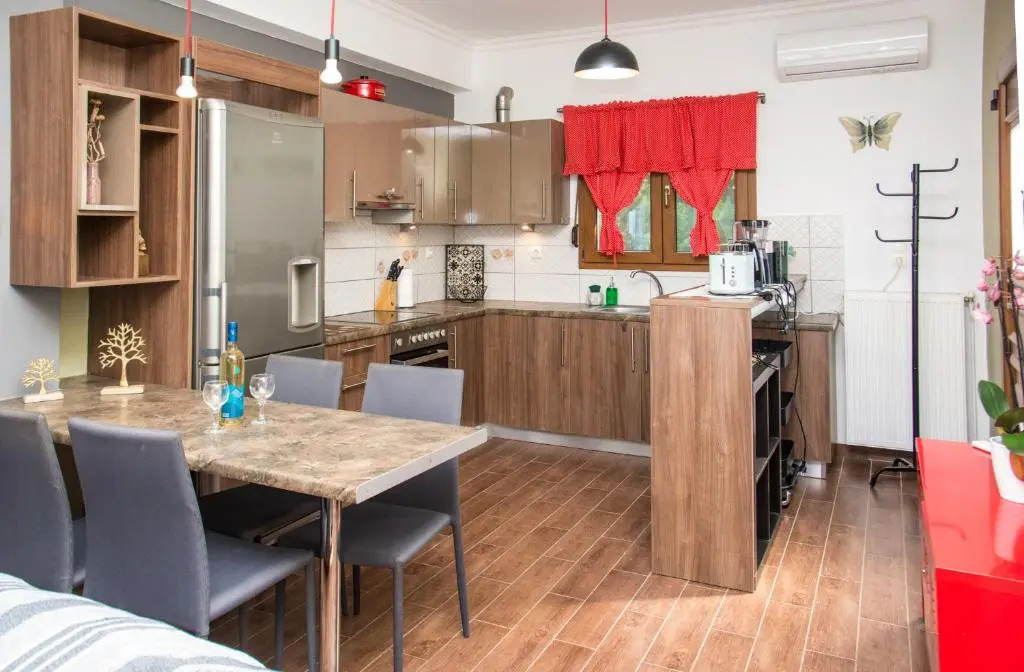 IRiS Apartments 1