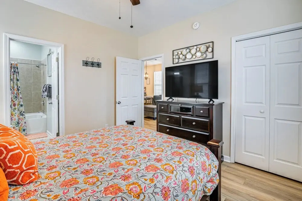 4 Mi to Ocean: Breezy Golf Condo in Myrtle Beach