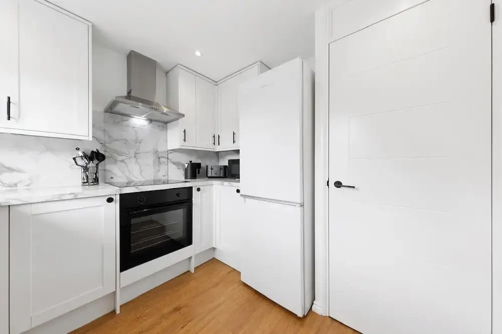 Unique 2BR Finchley Flat Sleeps 5