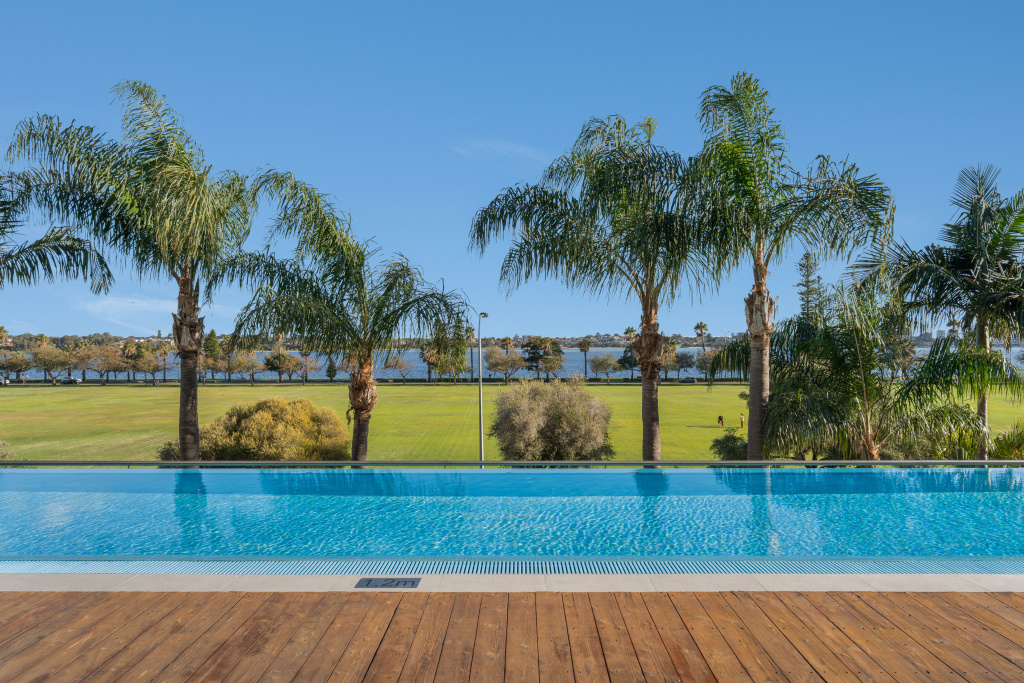 Crowne Plaza Perth, an IHG Hotel