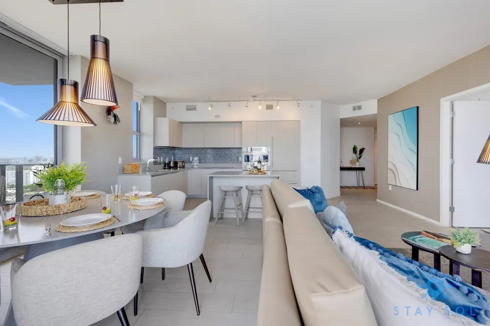 Luxury 3 Br Stunning View High Floor Hot Tub
