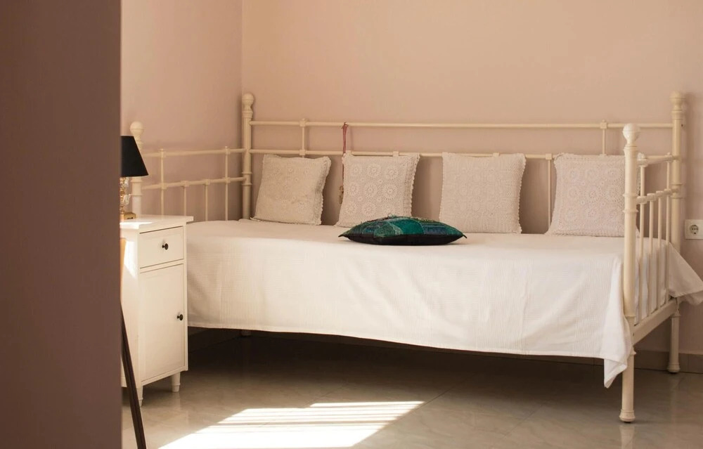Nice Home in Volos With 4 Bedrooms and Wifi