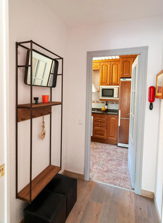 Near beaches renovated heated apartment with large patio
