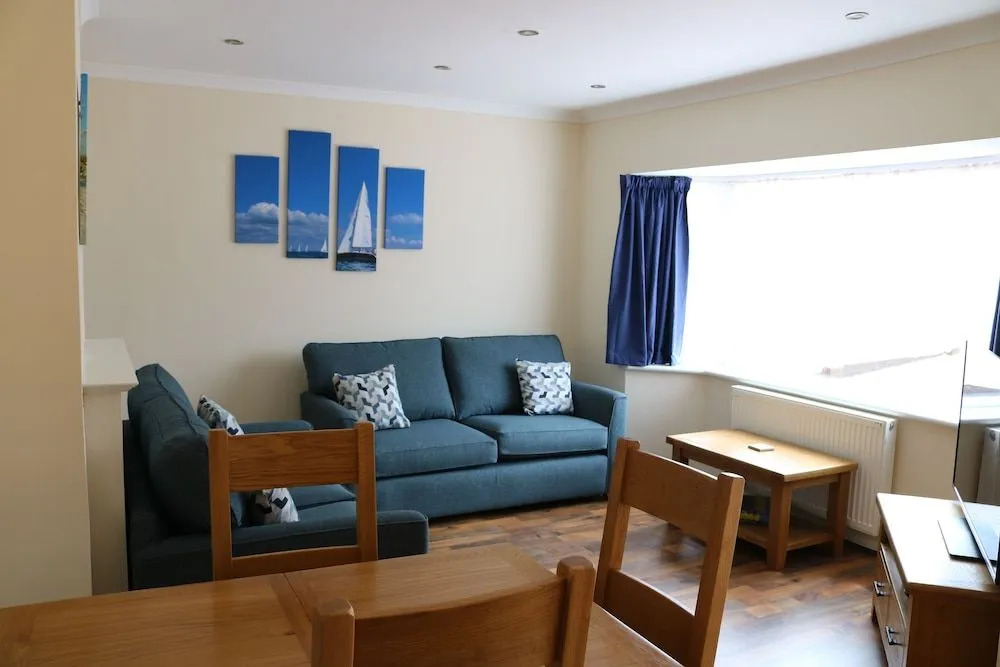 Goldcrest Cottage