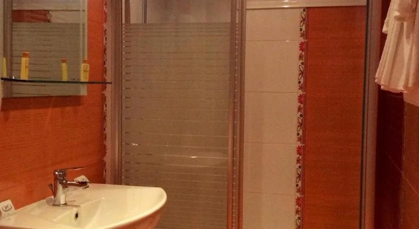 Hotel Elena