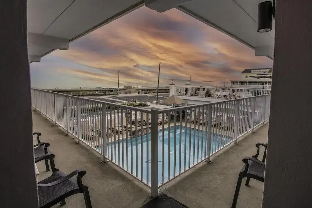 Alante Oceanfront Motel