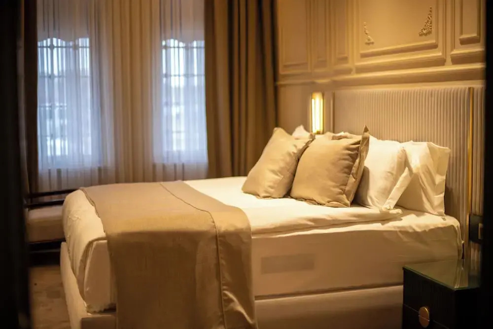 Sur Royals Hotel