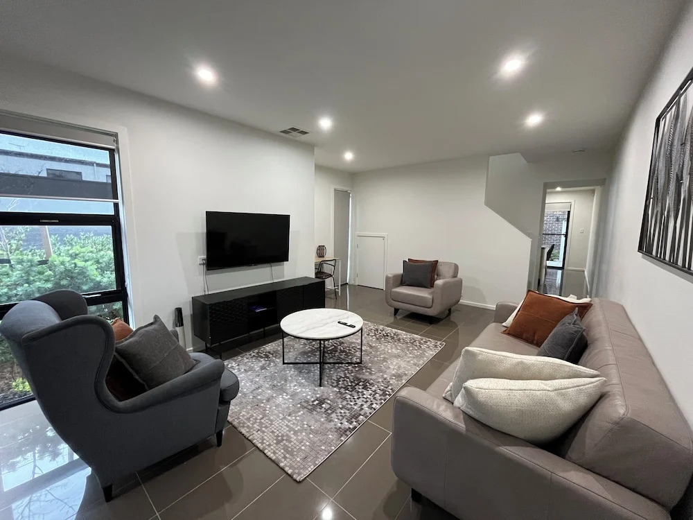 Tasha's Apartment on Masterdale