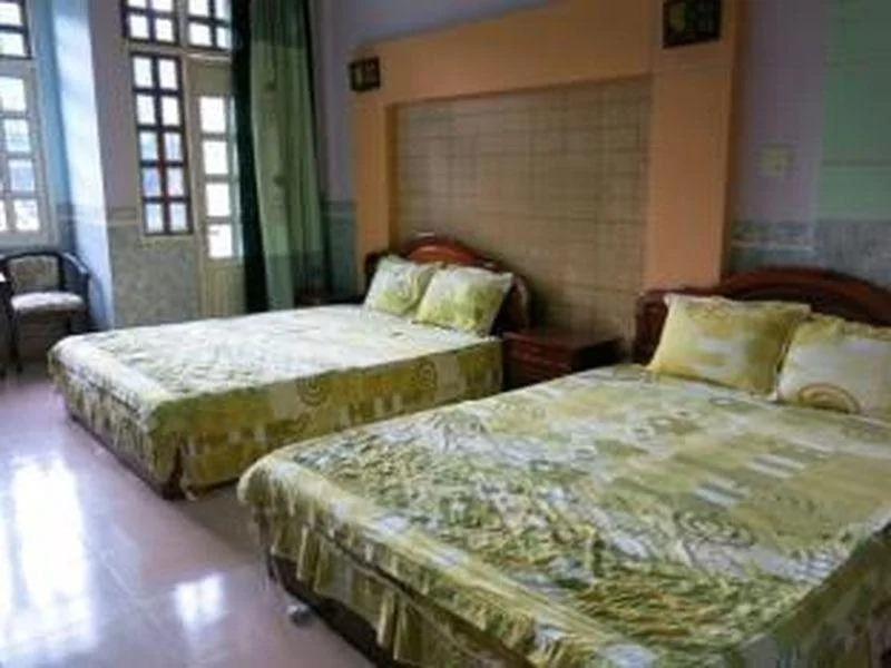 65 Hung Vuong Hotel