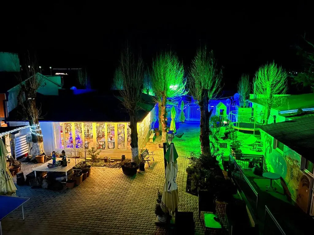 Laguna Boutique Hotel Bazaleti Lake