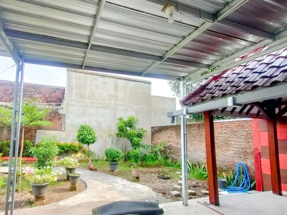 RedDoorz Syariah at Graha Adi Karya Kartasura