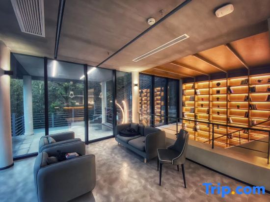 Moganshan Pan Rui Lingyue Mountain Home Stay