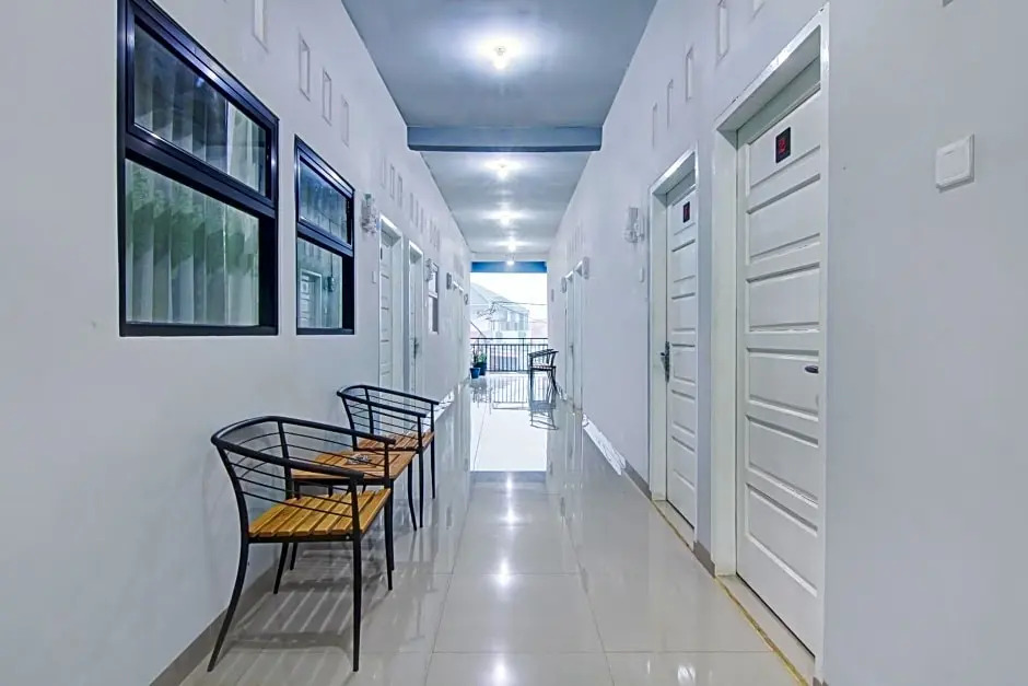 OYO 90704 Nabila Residence Syariah