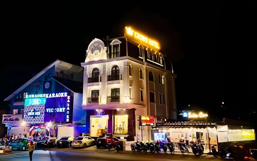 Crown Dalat Hotel
