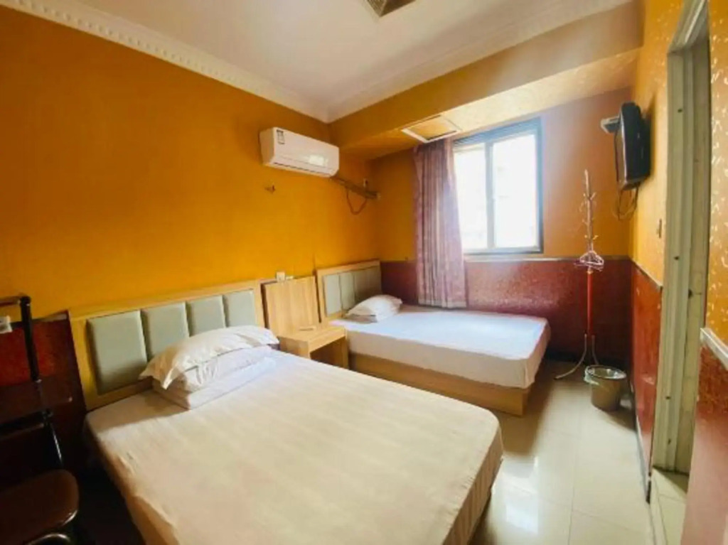 Dongbo Hostel