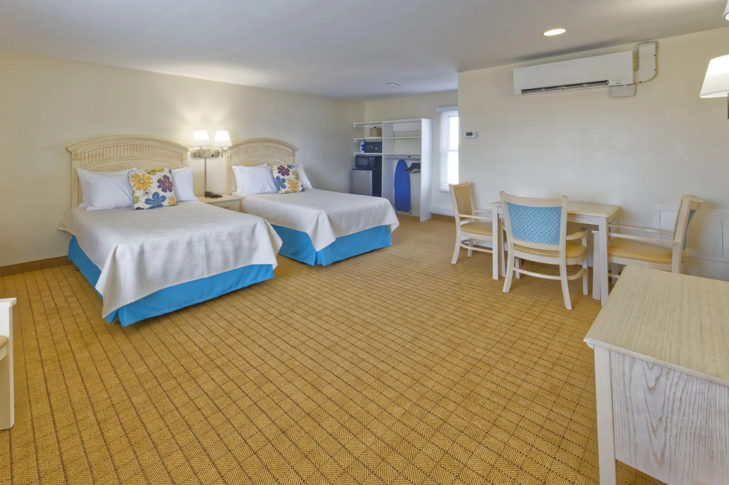 Dunes Court