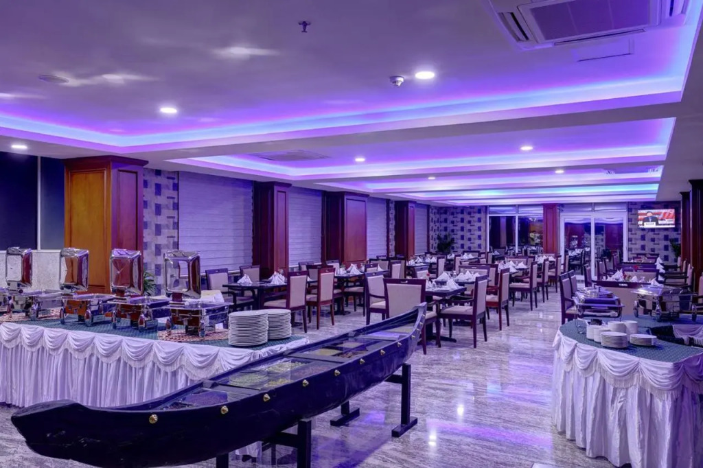 JVK Park Hotel