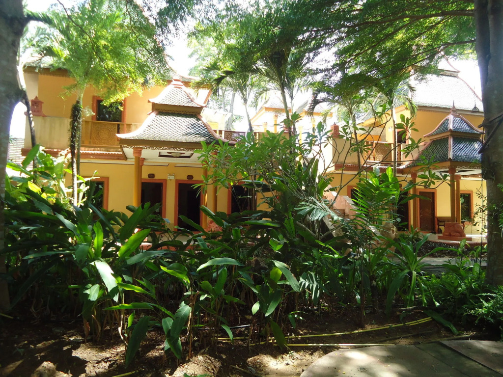 Coconut Beach Resort, Koh Chang