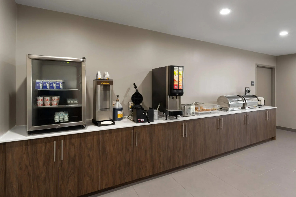 Hawthorn Extended Stay by Wyndham Jackson