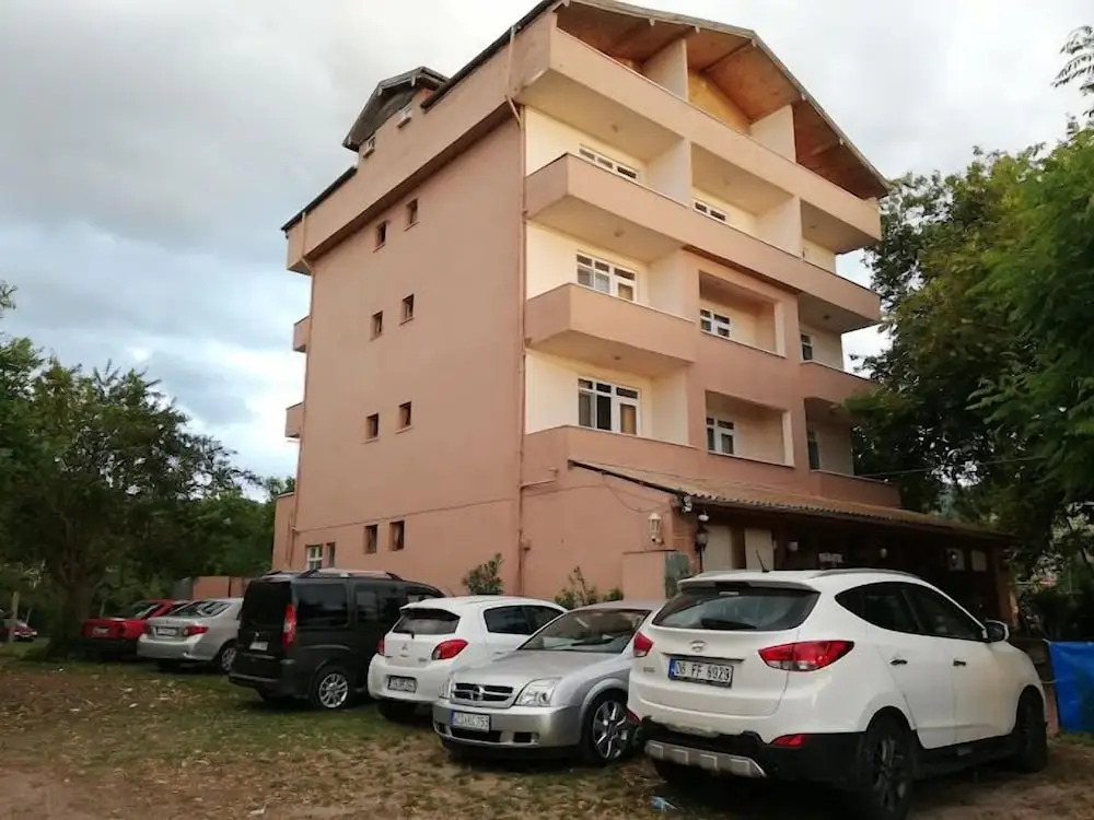 PINAR OTEL