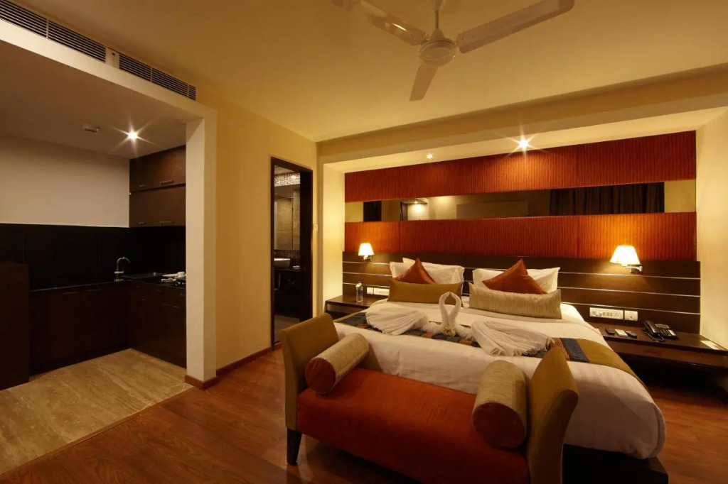 Golden Fruits Business Suites