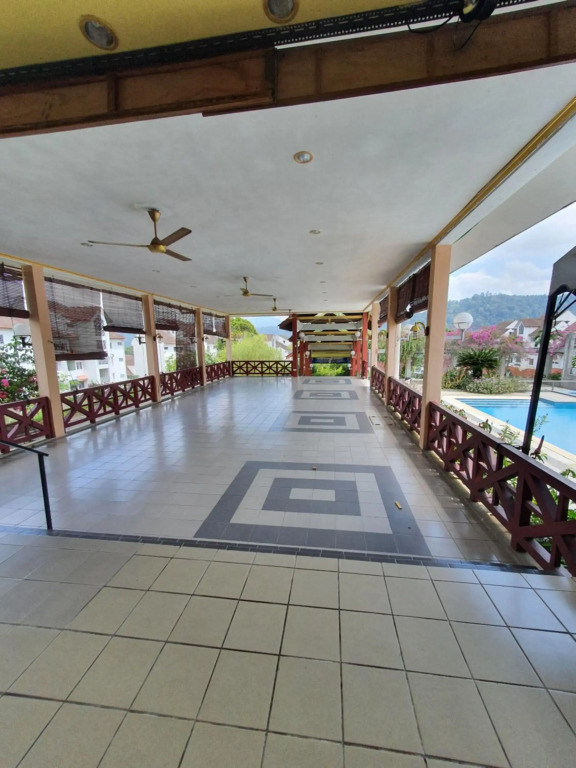 Selesa Hillhomes Golf Resort - M6GP