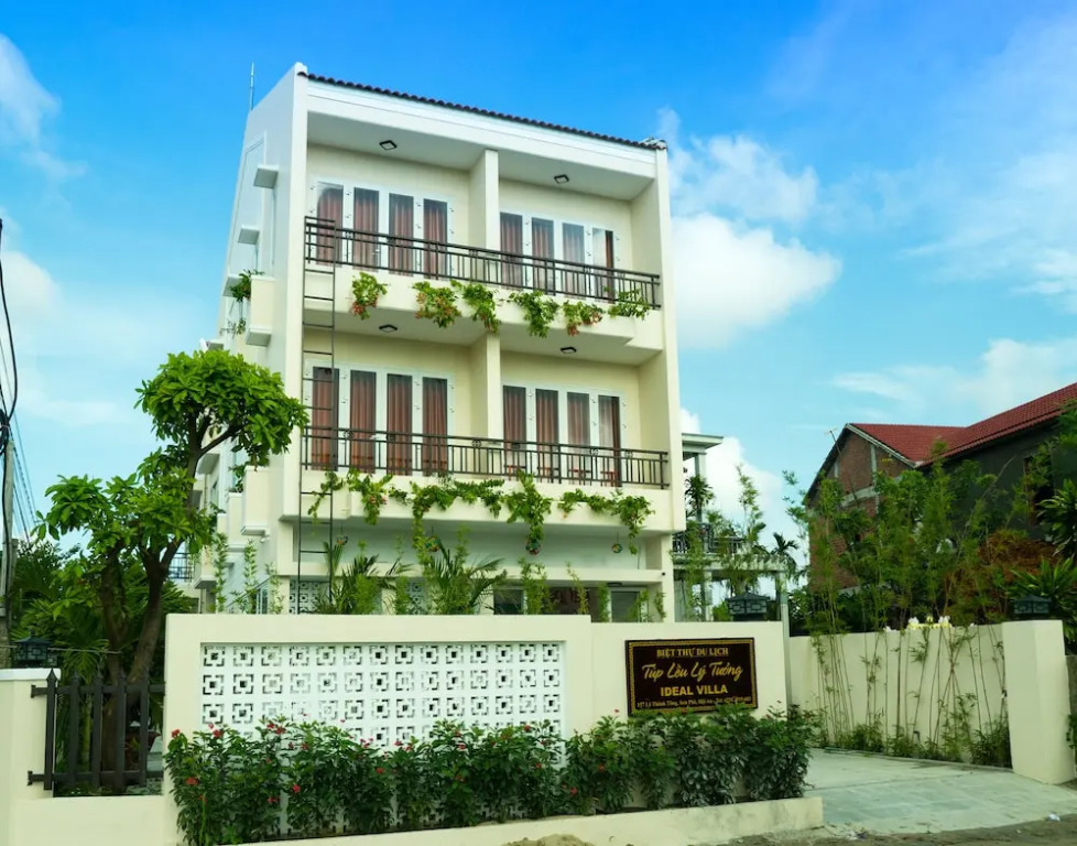 Ideal Villa