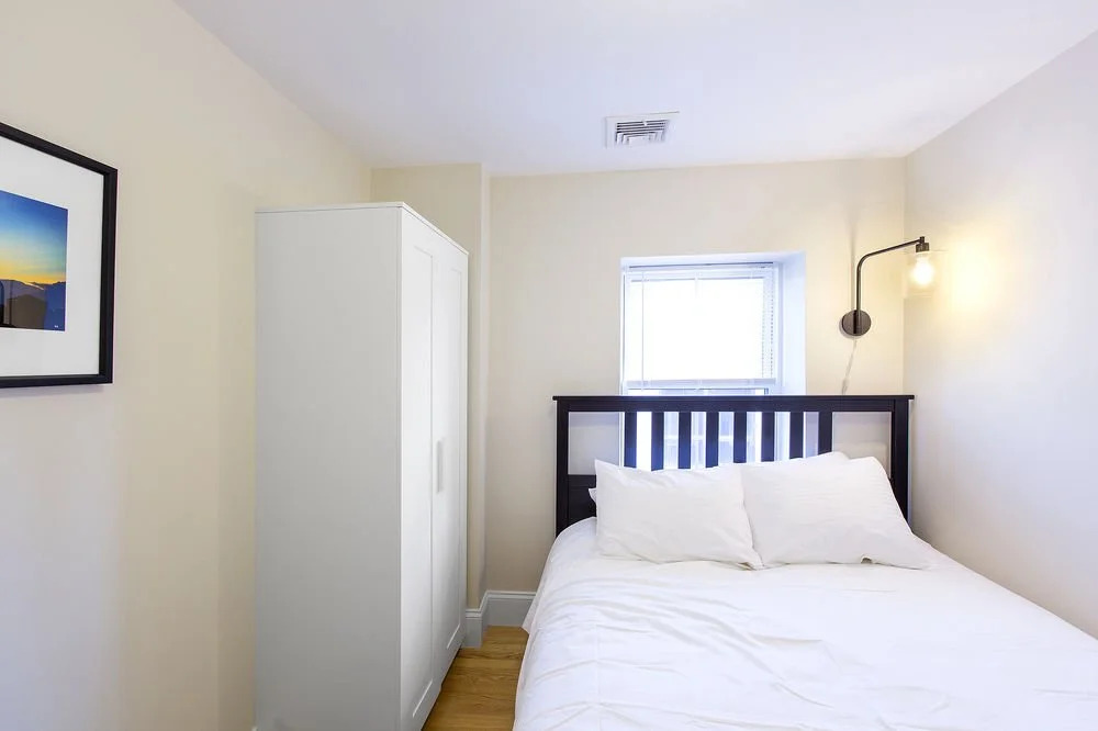 West Broadway Quarters by Thatch