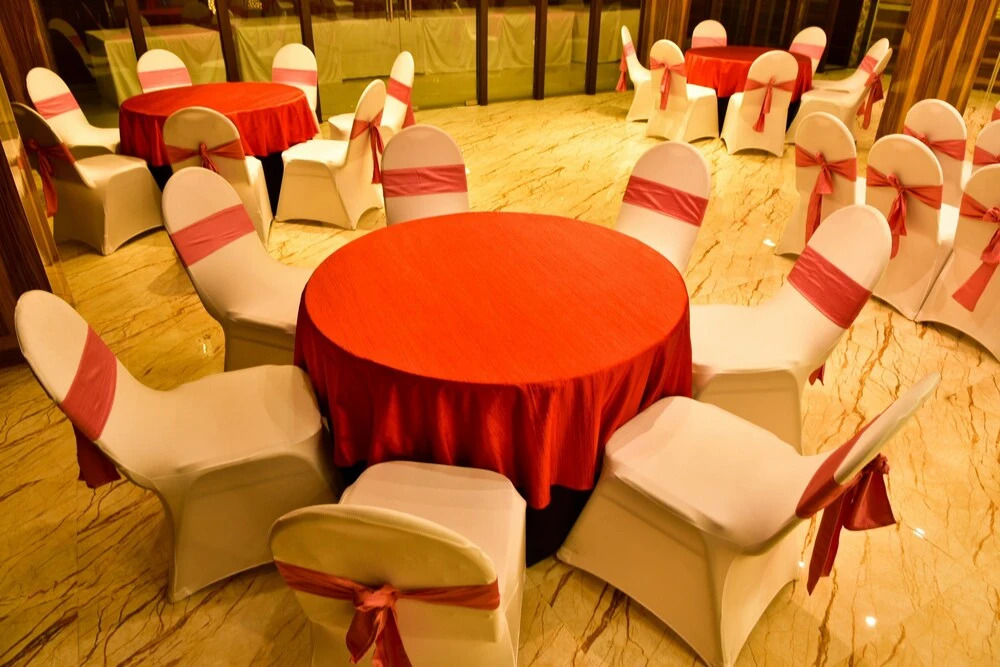 FabHotel SS Grandeur