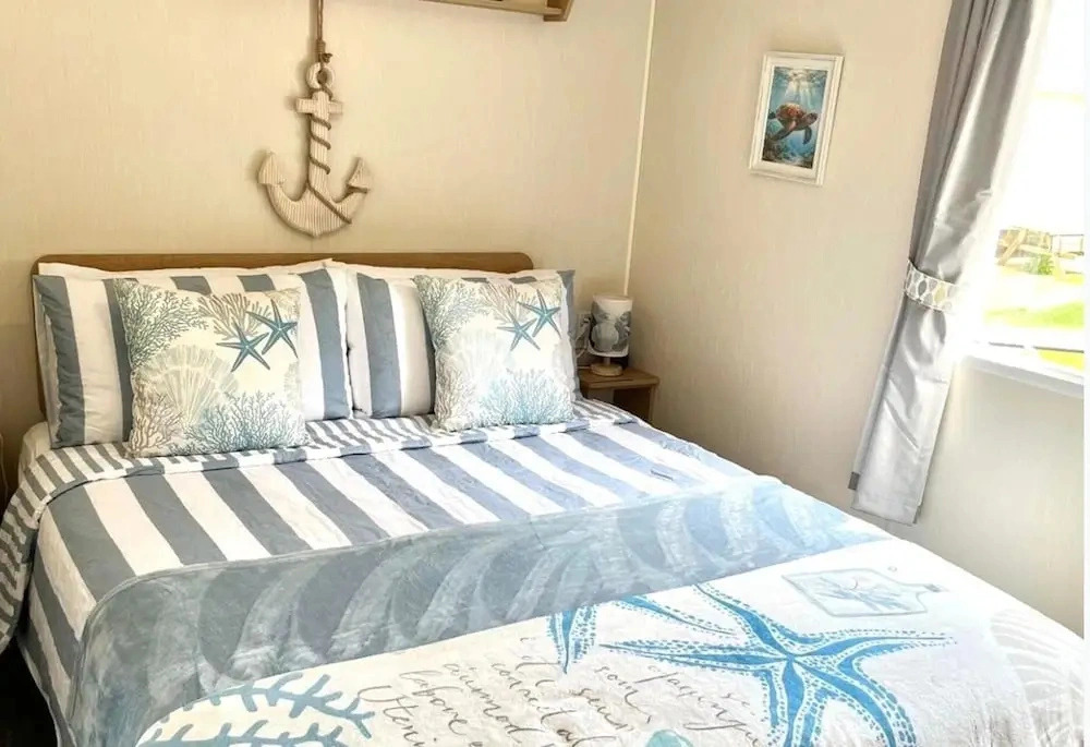 Bang Tidy 261 - Cabin - Wifi - Pool - Sleep 6