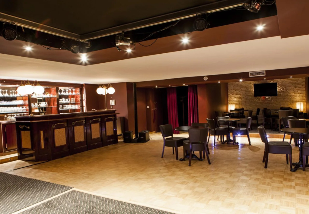 Progress Hotel